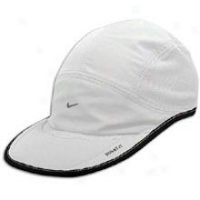 Nike Daybreak Cap - Mens - White/black