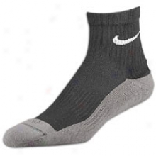 Nike Essentials Basketball Hugh Qtr Sock - Mens - Black/fog/white