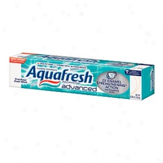 Aquafresh Fluoride Toothpaste, Advanced Triple Protection, Freshest Ever Mint