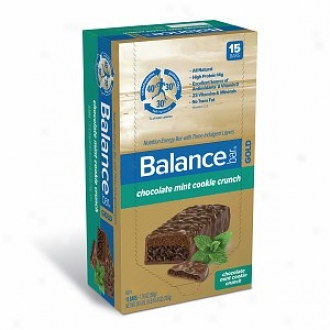 Balance Bar Gold Nutrition Bar With Three Indulgent Layers, Chocolate Mint Cookie Crunch