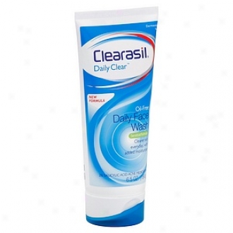 Clearasil Daily Clear Oil-free Daily Face Wash, Sensitive Formula