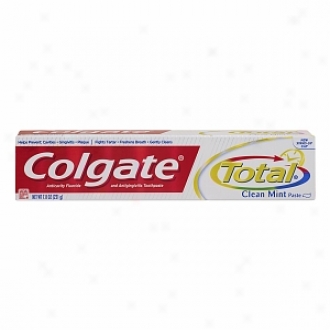 Colgate Total Anticavity Fluoride And Antigingivitis Toothpaste, Clean Mint