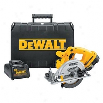 Dewalt 6-1/2  18 Volt Heavy-duty Xrp Cordless Circular Saw Kit Dc39