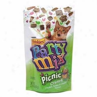 Friskies Party Mix Picnic Crunch, Chicken, Turkey & Cheddar