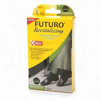 Futuro Revitalizing Trouaer Socks For Women, Moderate, Large, Black