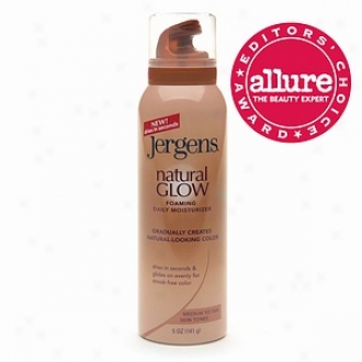 Jergens Natural Glow Foaming Daily Moisturizer, Medium To Tan Skin Tones