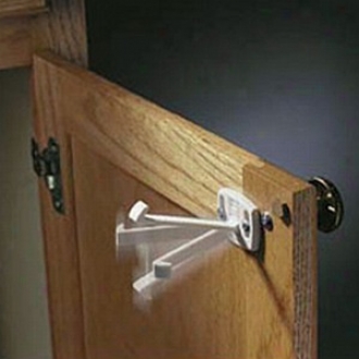 Kidco Swivel Cabinet & Drawer Lock