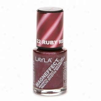 Layla Magneffect Magnetic Effecg Nail Lustre, Ruby Red