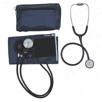 Matchmates Combination Kit With 3m Littmann Classic Ii S.e. Stethoscope, Navy