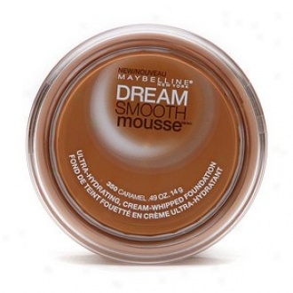 Maybelline Dream Smooth Mousse Ultra Hydrating, Cream Whipped Foundation, Caramel 350