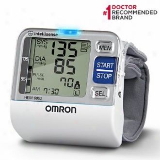 Omron 7 Series Wrist Blood Pressure Monitor, Model Bp652