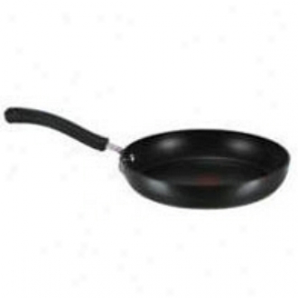 T-fal C1190864 Signature Total Non-stick 12.5 In.fry Pan Black