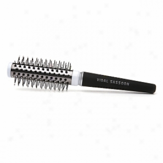 Vidal Sassoon Titanium Ionic Technology Round Thermal Brush + Bonus Bobby Pins